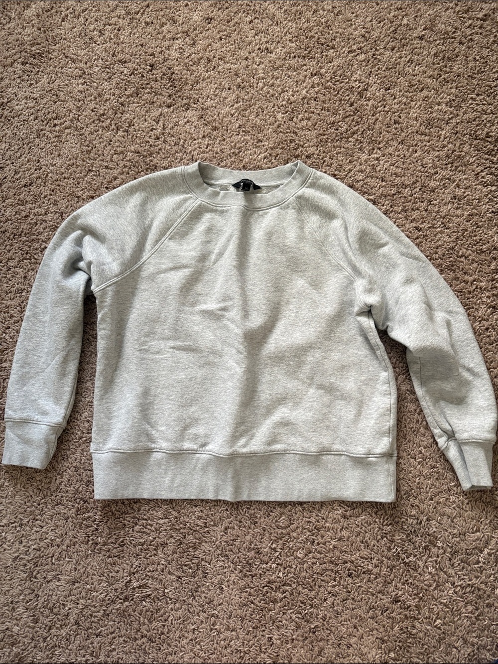 Banana Republic Light Gray Crewneck Sweater